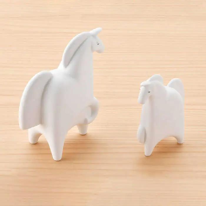 【波佐見焼】 置物 ・うま大小（無釉・つや無し） インテリア 陶器 雑貨 【アトリエやま】 [RE06]  波佐見焼