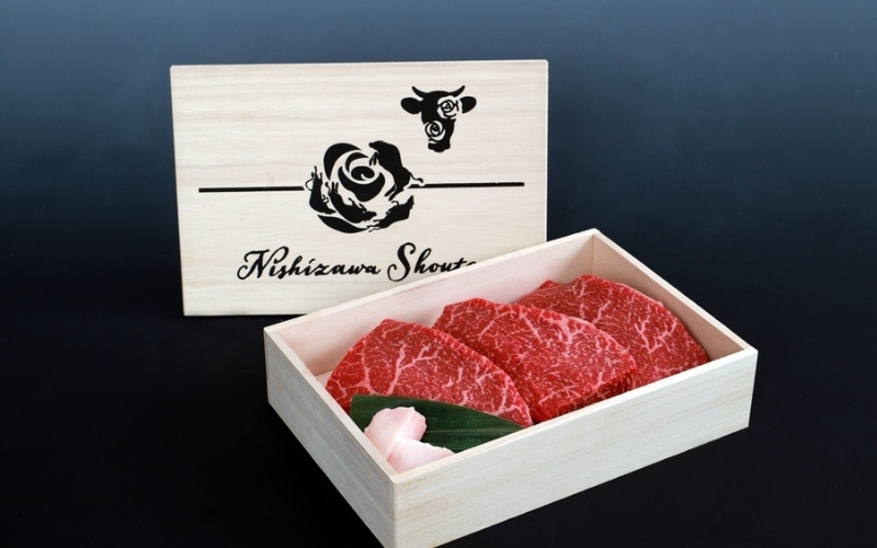 伊賀牛極上ランプステーキ　300g（100g×3枚）【nzst0009】
