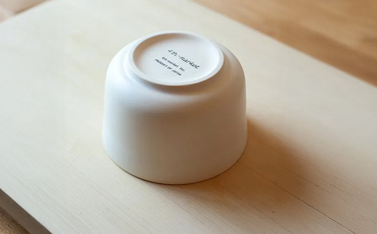 【萬古焼（ばんこやき）】ごはんを美味しく保存するスタイリッシュなおひつ 4th-market ヤソハチ お櫃 一碗 白1個【八十八、おひつ、米、新米、レンジ、保温、保冷、万能、おしゃれ、かわいい、結婚