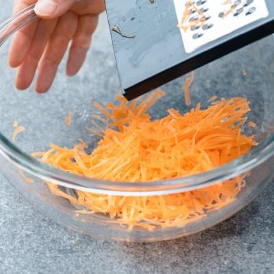 ふるさと納税 関市 千切り器 AL-242 キッチン用品 調理道具 キッチンツール 調理器具 千切りスライサー |  | 01