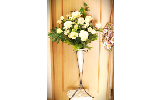 空気をきれいにする　カーネーションとバラ　フラワー アート ギフト アレンジメント 贈り物 手作り 花 あとりえヒロ 岩手県 北上市 （Q0107） ギフト 贈呈 プレゼント 記念