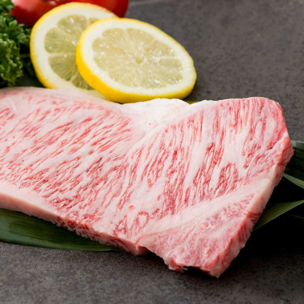 【ふるさと納税】佐賀牛サーロインステーキ＆佐賀牛肩ロース（しゃぶしゃぶ・すきやき用）総重量約900g / ブランド牛 黒毛和牛 牛肉 / 佐賀県 [41AECT023]