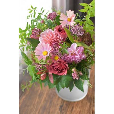 ふるさと納税 八千代市 【毎月定期便】季節のフラワーブーケ(花束)〜フレンチスタイル〜全3回 |  | 03
