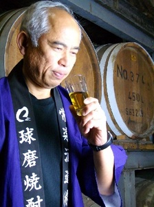 数量限定 ウイスキー NEW POT「KUMA JORAKU」球磨焼酎の蔵元から初のウイスキー お酒 蒸留したて ウイスキー原液 無色透明 香り高い 刺激的 アルコール60％ トワイスアップ 甘み 香