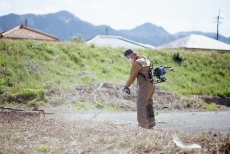 草刈り代行作業（51平方メートル～100平方メートル） CR02