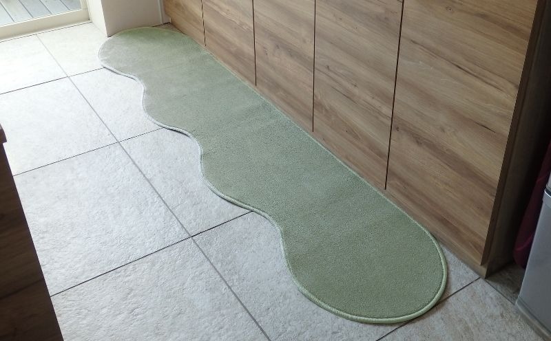 diw0045 北欧風キッチンマット ラグマットタイプ 45×210cm ピーナッツ型 アッシュミント 抗菌防臭 SEK 織人しきもの屋工房
