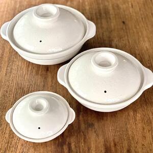 長谷園の「伊賀土鍋 白釉」小（1人用）DC-04