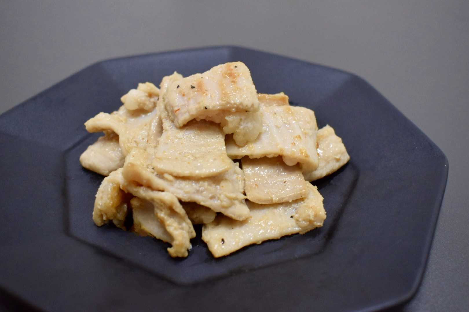 
            今夜は牛シマ腸祭り 塩味 800g (約200g×4パック) 約5～6人前 シマ腸 シマチョウ 牛肉 肉 お肉 味付き ホルモン おつまみ 冷凍【株式会社佐利】tm410
          