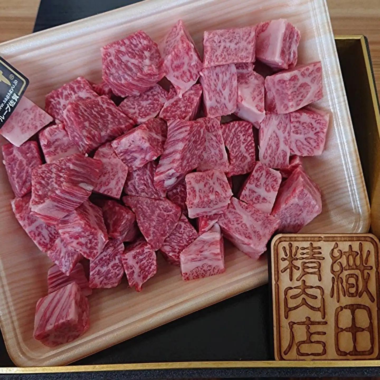 【定期便6回】老舗 織田精肉店の佐賀牛 定期便 奇数月発送 全6回 _f-50
