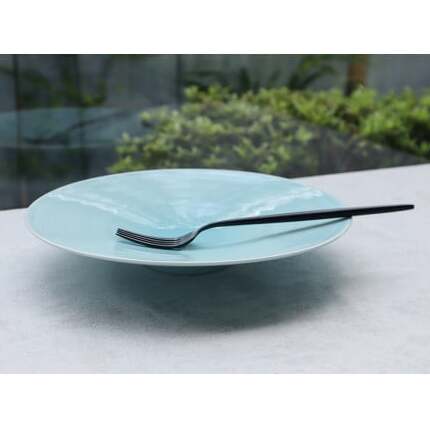 【まるふくオリジナル】有田焼 青白磁 Round Plate ２枚セット 大皿 ワンプレート パスタ皿 青 ブルー シンプル ペア A25-495_イメージ3