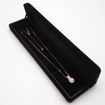 ふるさと納税 甲府市 K18 1.3ctUP ダイヤモンド ペンダントネックレス　HH-019823 |  | 03