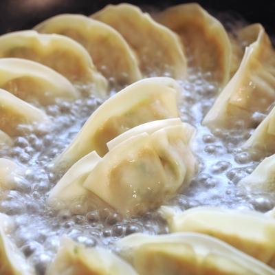 ふるさと納税 八雲町 八雲やさい餃子(10個入×4箱) |  | 02