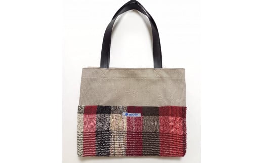 手織り（さをり織り）×播州織厚地のトートバッグ　赤系　職人技　手織り　カラフル　やさしい風合い　個性豊か