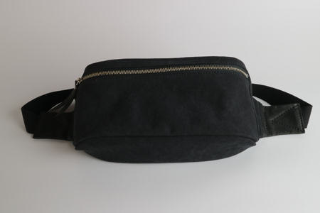 ボディバッグ ブラック [アトリエSASSA 富山県 朝日町 34310135]