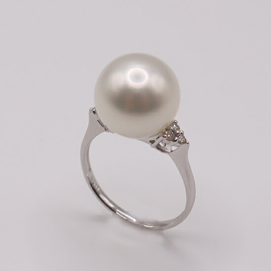 【ふるさと納税】1942 Pt900 南洋白蝶真珠　11.0mmup　ダイヤモンド0.10ctリング