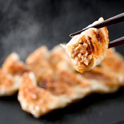 ふるさと納税 別海町 【餃子3種 食べ比べ】北海道産 旨みたっぷり 北海シマエビ餃子+ホタテ餃子+旨味だし餃子計3パック |  | 02