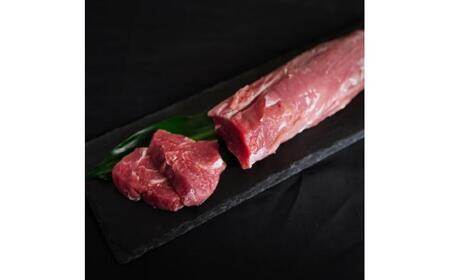 『香心ポーク』ヒレ ブロック 2本（約1.1kg）豚肉 冷凍 熊本県産 【有限会社 コーシン】[AYCK015]