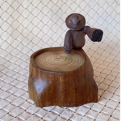 ふるさと納税 養父市 【cotree】切り株トレーとほうきの小人〜物語の傍に佇む、静かな見守り役〜 |  | 02