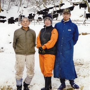 広島産黒毛和牛「見浦牛」の焼肉希少部位セット(ミスジ＆カイノミ/280g)【配送不可地域：離島】【1044608】