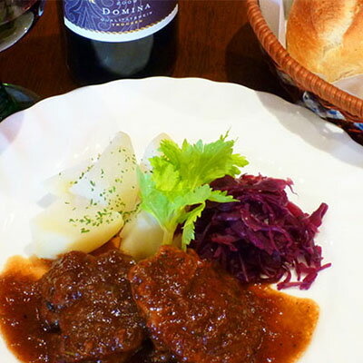 【ふるさと納税】豚肉と信州りんごの黒ビール煮とドイツパンのセット（2人用） 加工食品 ドイツ料理