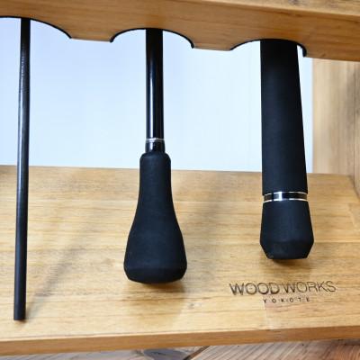 ふるさと納税 横手市 WOOD WORKS ロッドスタンド20本掛け 本体カラー:ライトブラウン/フェルトカラー:ブラック |  | 03