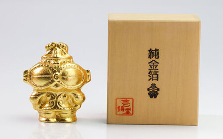純金箔鉄偶 桐箱入り 南部鉄器 鉄偶 鉄分補給 鉄玉 雑貨 小物 壱鋳堂 日本製 金箔 土偶 キャラクター オブジェ 置物 インテリア 高級感 伝統工芸品 工芸品 民芸品 盛岡名産 ギフト 贈り物 プ