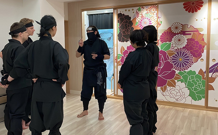 体験 東京 プロの殺陣師が担当する 忍者修行コース 1名様 忍者体験 忍者 写真 動画 撮影 体験チケット 券 チケット 利用券 旅行 スポーツ アクション ギフト プレゼント アニメ 漫画 ゲーム 