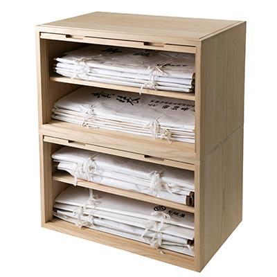 ふるさと納税 岸和田市 フラップ式総桐帯箪笥2段 |  | 01