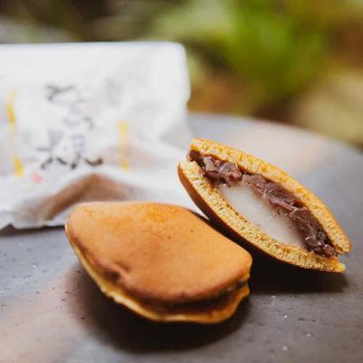 ふるさと納税 丹波篠山市 丹波篠山老舗和菓子屋の栗どら&どら焼き 10個入り |  | 02