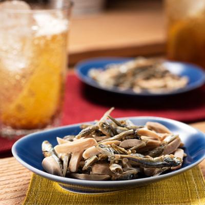 ふるさと納税 新宮町 小魚入り!無塩・素焼きのアーモンド1,200g【健康&骨活!!!】.AD200 |  | 02