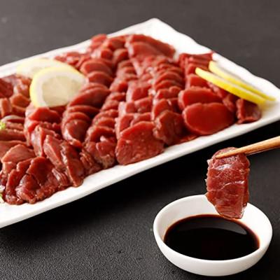 ふるさと納税 山江村 【馬刺し】熊本直送　ブロック肉　赤身100g+上霜降り(トロ)100g　合計200gセット(山江村) |  | 01