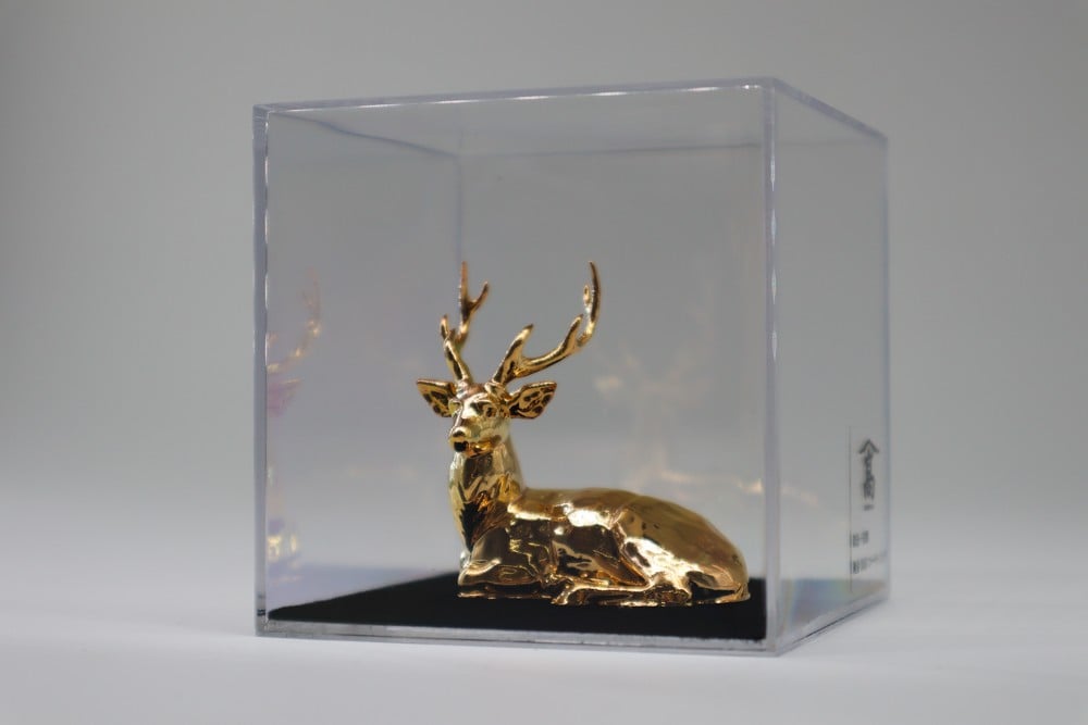 奈良一刀彫の金メッキレプリカ