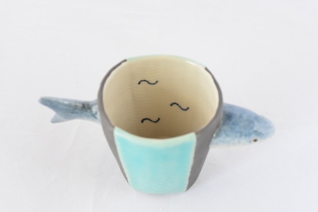 ＜サメカップ＞(1個)珈琲・お茶・焼酎などお楽しみください！【A-0405-sr】【紫麓窯】