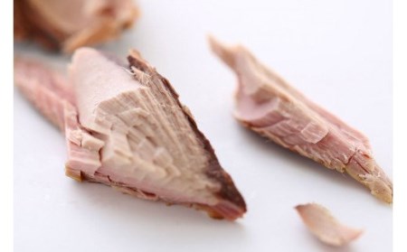 ＼旨味凝縮／鰹焼節 亀節 3本入り 約1.2kg 焼節にこだわって120年 / 生節 なまぶし なまり節 鰹 節 かつおぶし【tka004A】