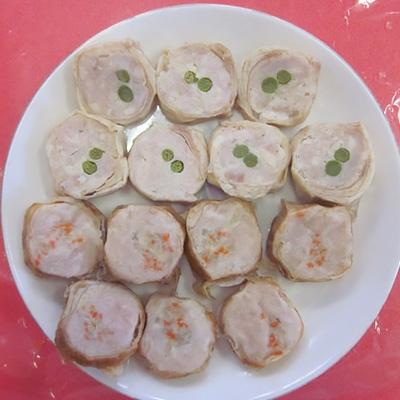 ふるさと納税 板野町 チキン巻物セット12カット17g×12枚×2種類 |  | 03