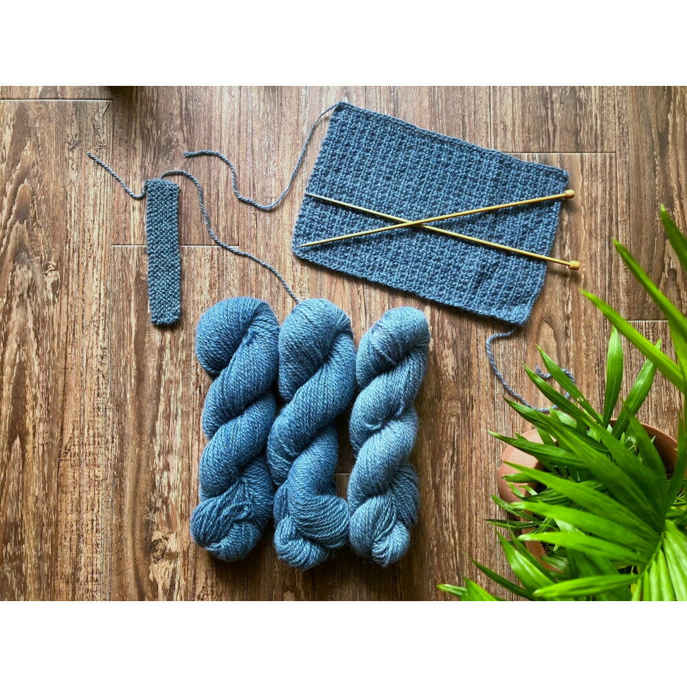 【ふるさと納税】横浜藍毛糸300g〔Blue100g×3かせ〕 | 雑貨 日用品 人気 おすすめ 送料無料