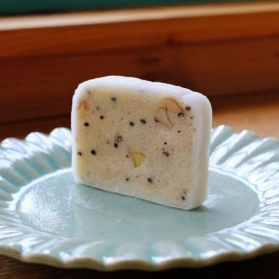 ふるさと納税 遠野市 遠野銘菓 明がらす と ぶどう飴 各18個 計36個セット まつだ松林堂/贈答や手土産にもおすすめ |  | 01