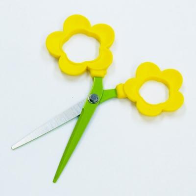 ふるさと納税 関市 【ペン立て付きはさみ】coconeフラワー イエロー 〜はさみ ニッケン刃物 インテリア |  | 01