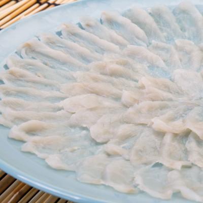 ふるさと納税 宇城市 1日10セット限定!大皿使用　国産高級!!天草とらふぐ刺身セット(3〜4人前)(宇城市) |  | 01