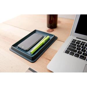 colmレザートレイLサイズ　ブルー　立体成型で作った本革製トレー