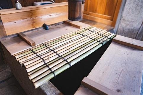 オリジナルボトル作成します！原酒徳利720ml （1ヶ月前迄ご注文下さい）