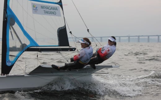 オリンピアン宮川恵子さんと ヨット体験 6名様分 体験型  スクール体験 利用券 券 アクティビティ レジャー   サーフィン マリンスポーツ ビーチスポーツ 海 アウトドア ダイビング 観光 こども
