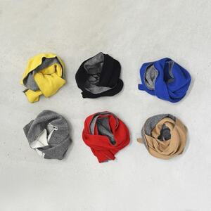 【 OTA KNIT 】TRAVEL SCARF トラベルマフラー(無地 ブルー × グレー)【1568540】