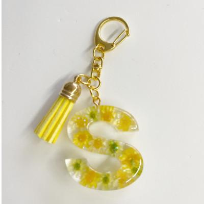 ふるさと納税 日高町 イニシャル　ハーバリウムキーホルダー　イエロー系　【S】