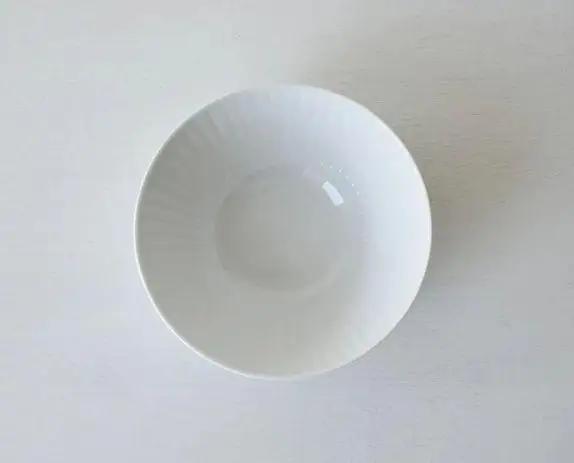 【波佐見焼】φ14.5ｃｍの小鉢５個組  花ふわり白 【西海陶器】 ５　10141 | 陶器 波佐見焼 陶器