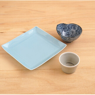 有田焼 四角いプレートと小皿で楽しむおせち お正月のうつわセット マルシゲ陶器 A40-217_イメージ5