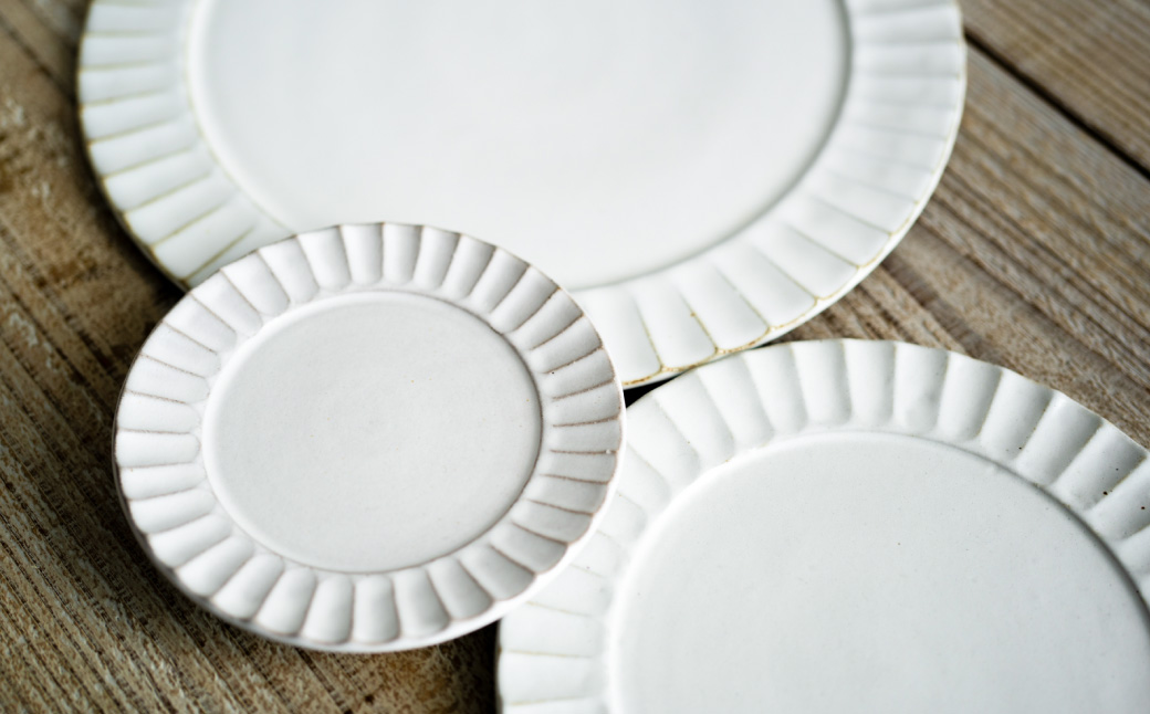 TANBASTYLE リムプレートセット（白） S・M・L 3枚セット 日本六古窯 丹波焼 立杭焼 人気食器 ワンプレート 大皿 パスタ皿 カレー皿 オムライス パスタプレート 高級 レストランの食器