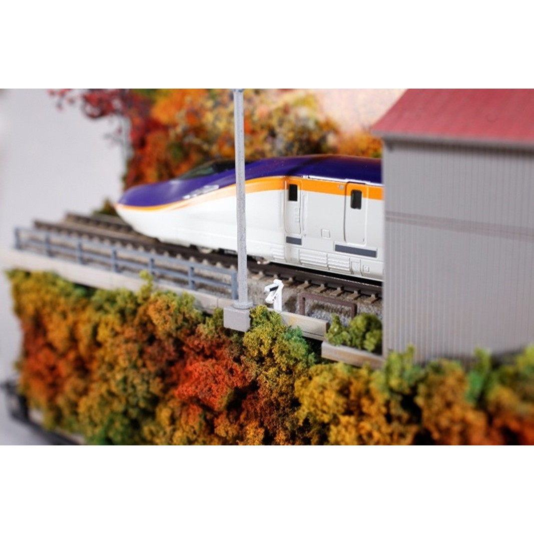 鉄道模型 走る情景(ジオラマ)シリーズ《E8新幹線》