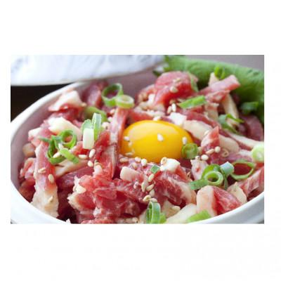 ふるさと納税 高森町 【国産馬刺し】熊本直送　上霜降り(トロ)210g+ユッケ100gセット(高森町) |  | 01