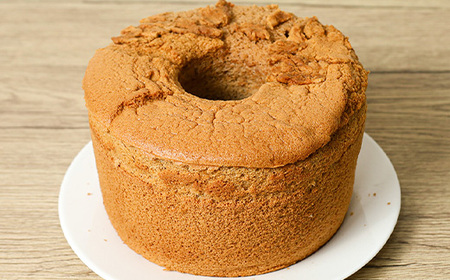 643 米粉シフォンケーキ シナモン 直径約17㎝ 無添加【米蔵高安】